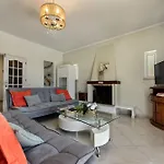 Villa Charming With Private Pool In Vibrant Vilamoura, Free Ac And Wifi *