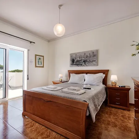 Charming With Private Pool In Vibrant Vilamoura, Free Ac And Wifi كوارتيرا