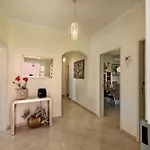 Charming With Private Pool In Vibrant Vilamoura, Free Ac And Wifi * Quarteira