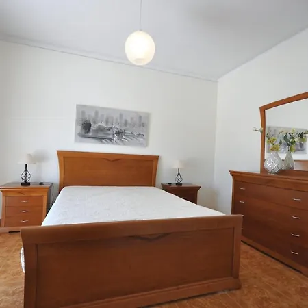 Charming With Private Pool In Vibrant Vilamoura, Free Ac And Wifi * Quarteira
