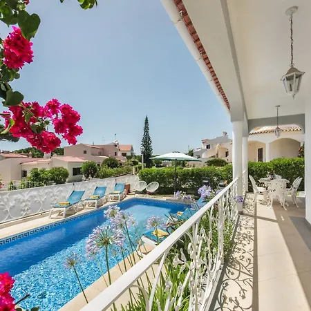 Charming With Private Pool In Vibrant Vilamoura, Free Ac And Wifi Villa Quarteira